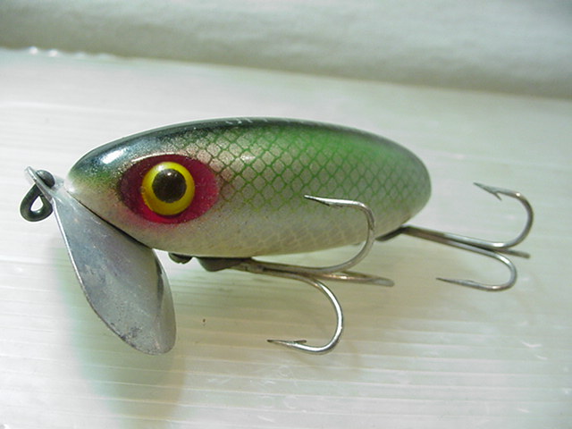 コレクター放出品！出目ジッターバグ★グリーンスケール/5/8